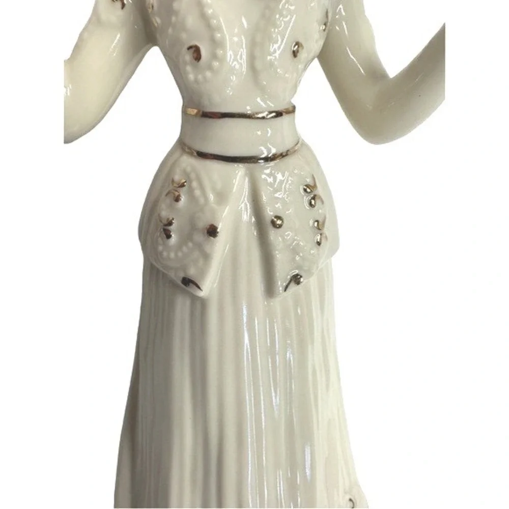 Lenox Victorian Ladies of Fashion 'Morning Promenade'‎
